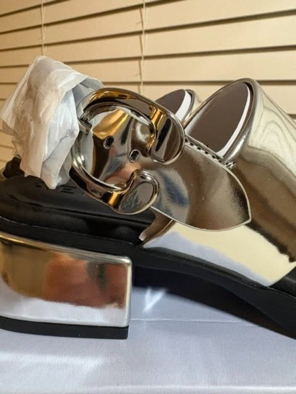 NEW IN BOX! WOMENS 7 / AEROSOLES DOVE SANDAL - Picture 3 of 6